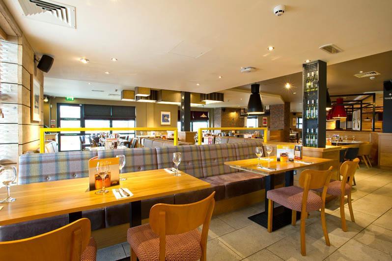 Premier Inn Stirling City Centre Dış mekan fotoğraf