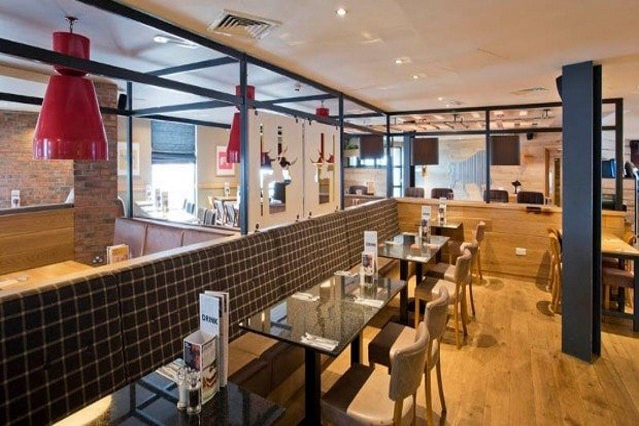 Premier Inn Stirling City Centre Dış mekan fotoğraf